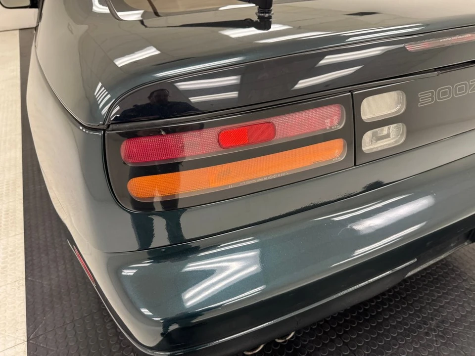 1994 Nissan - Image 23 of 31