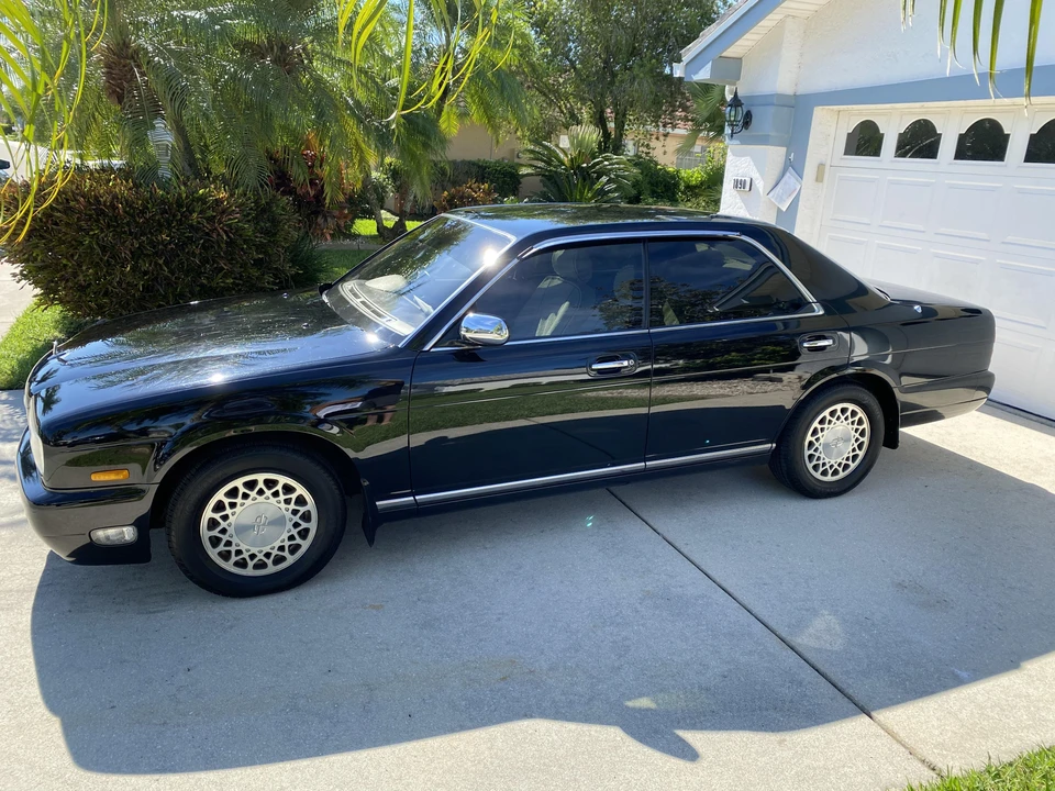 1994 Nissan Cedric 8th Gen - Image 12 of 31