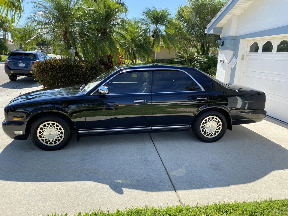 1994 Nissan Cedric 8th Gen - Image 13 of 31