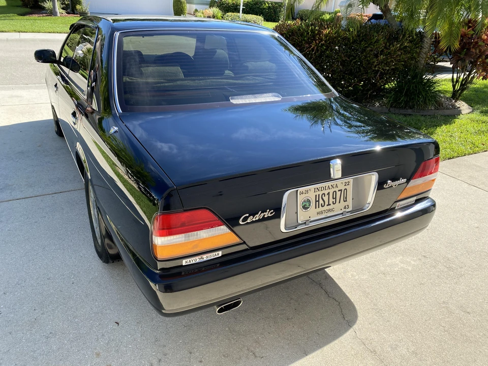 1994 Nissan Cedric 8th Gen - Image 19 of 31