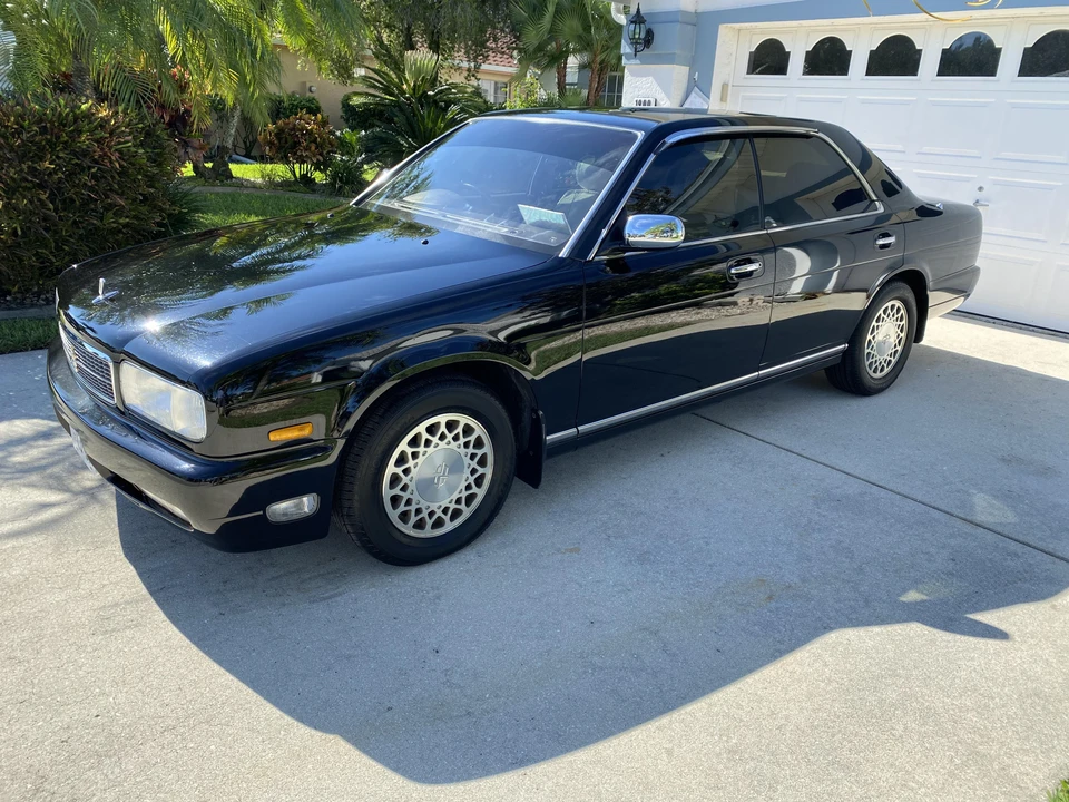 1994 Nissan Cedric 8th Gen - Image 11 of 31