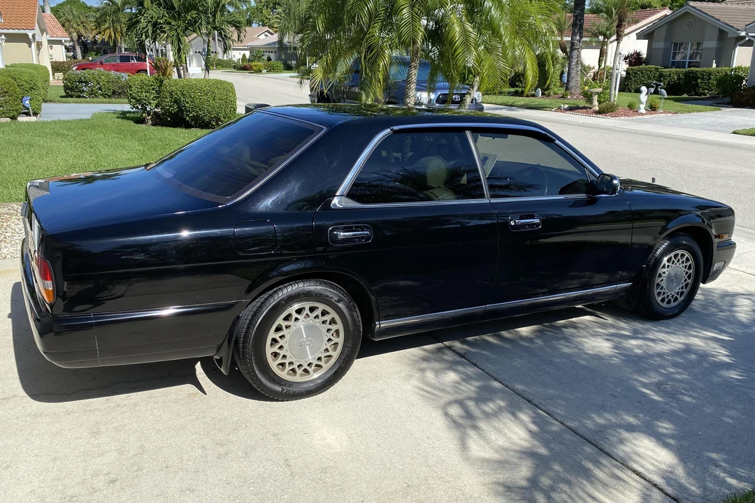 1994 Nissan Cedric 8th Gen - Image 23 of 31