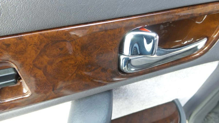 1994 Nissan Cedric 8th Gen - Image 4 of 24