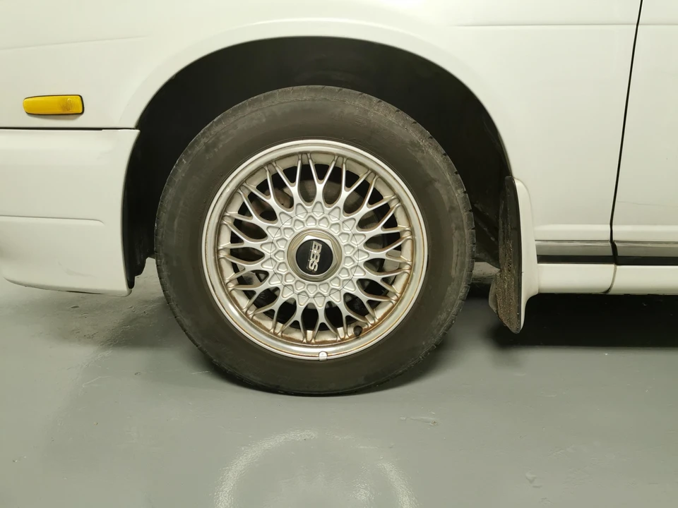 1994 Nissan Cedric 7th Gen - Image 26 of 31