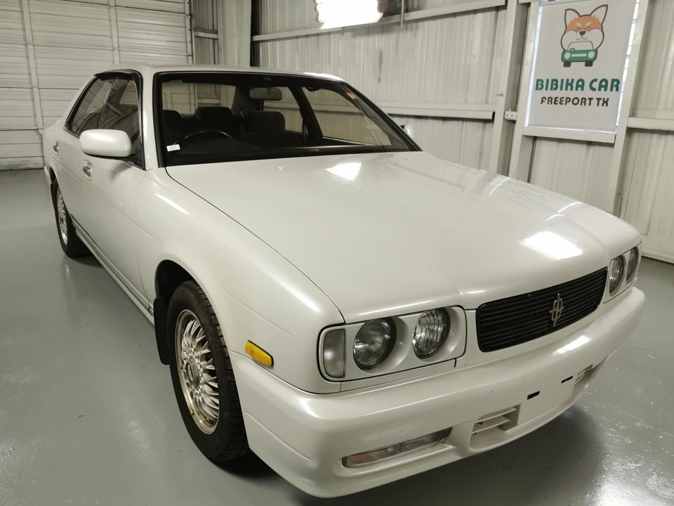 1994 Nissan Cedric 7th Gen - Image 19 of 31
