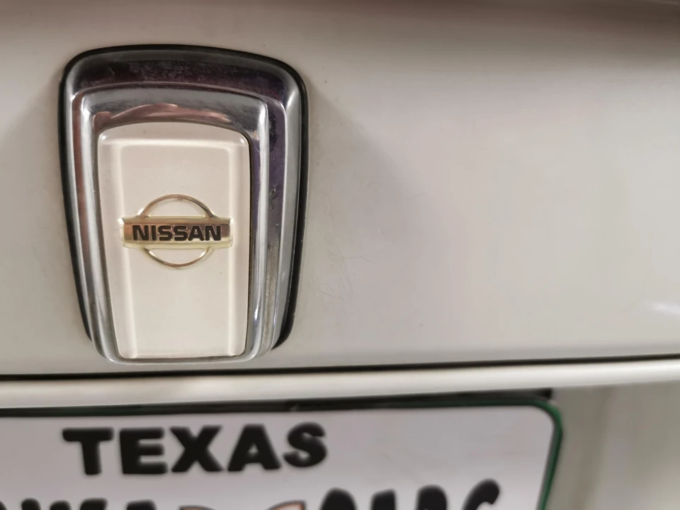 1994 Nissan Cedric 7th Gen - Image 22 of 31