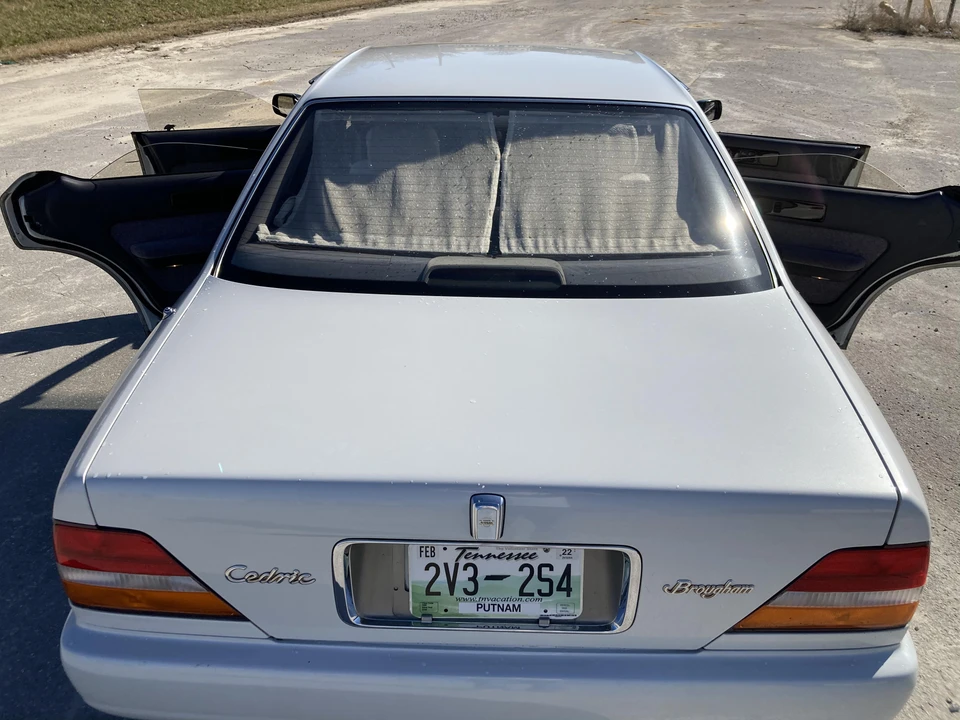 1994 Nissan Cedric 8th Gen - Image 24 of 31