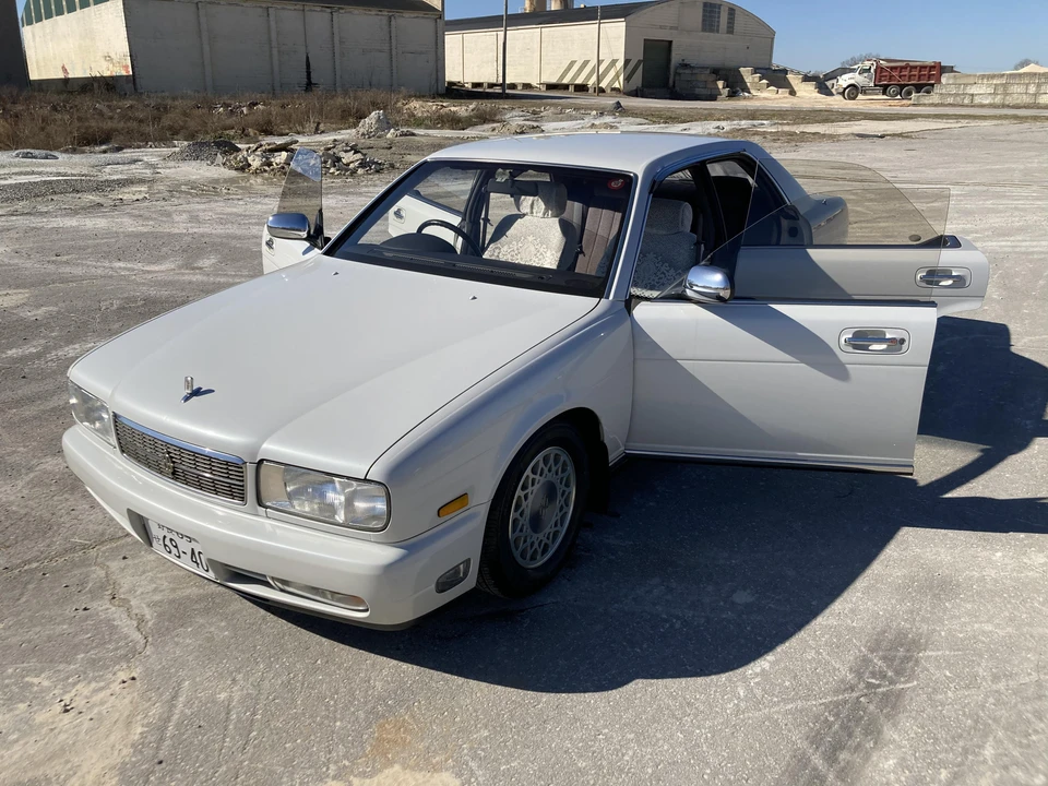 1994 Nissan Cedric 8th Gen - Image 19 of 31