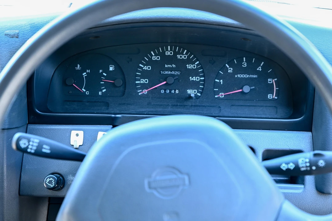 1994 Nissan Frontier - Image 29 of 31