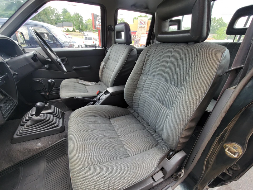 1994 Nissan Frontier - Image 31 of 31