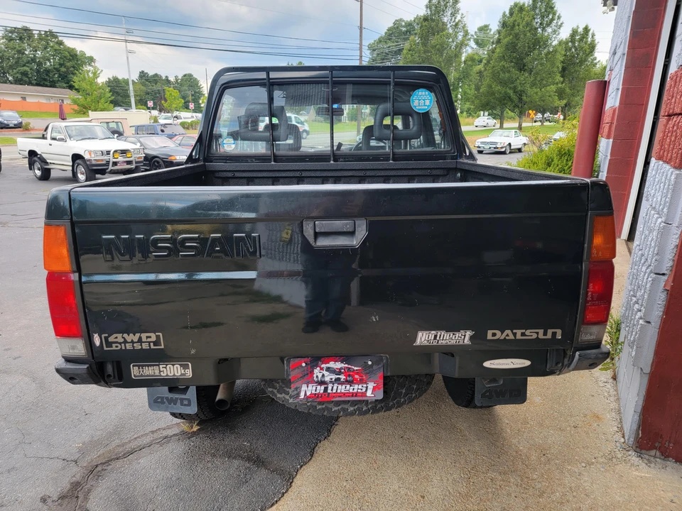 1994 Nissan Frontier - Image 13 of 31