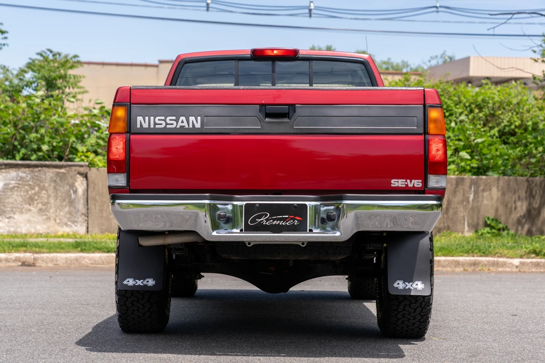 1994 Nissan Frontier - Image 25 of 31