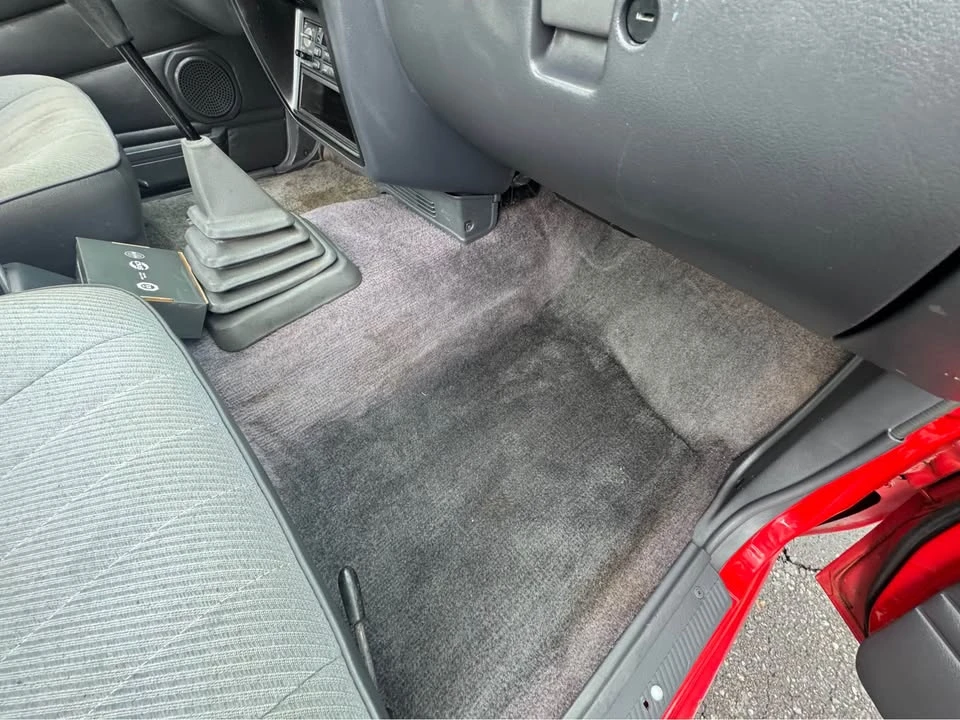 1994 Nissan Frontier - Image 10 of 17