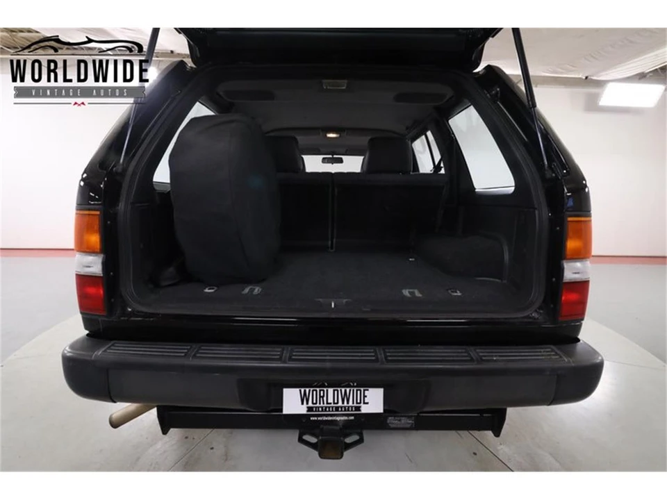 1994 Nissan Pathfinder 1st Gen - Image 20 of 31