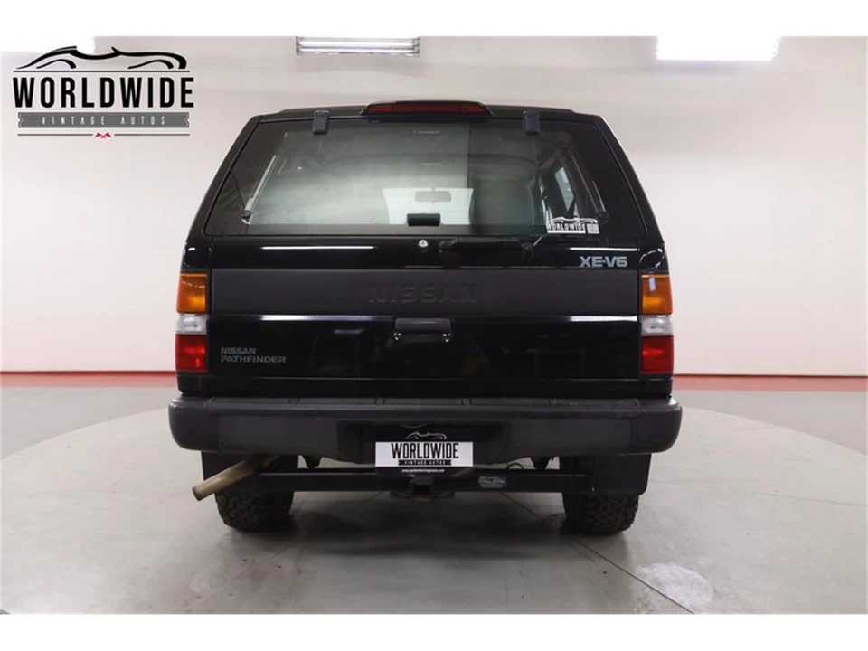 1994 Nissan Pathfinder 1st Gen - Image 17 of 31
