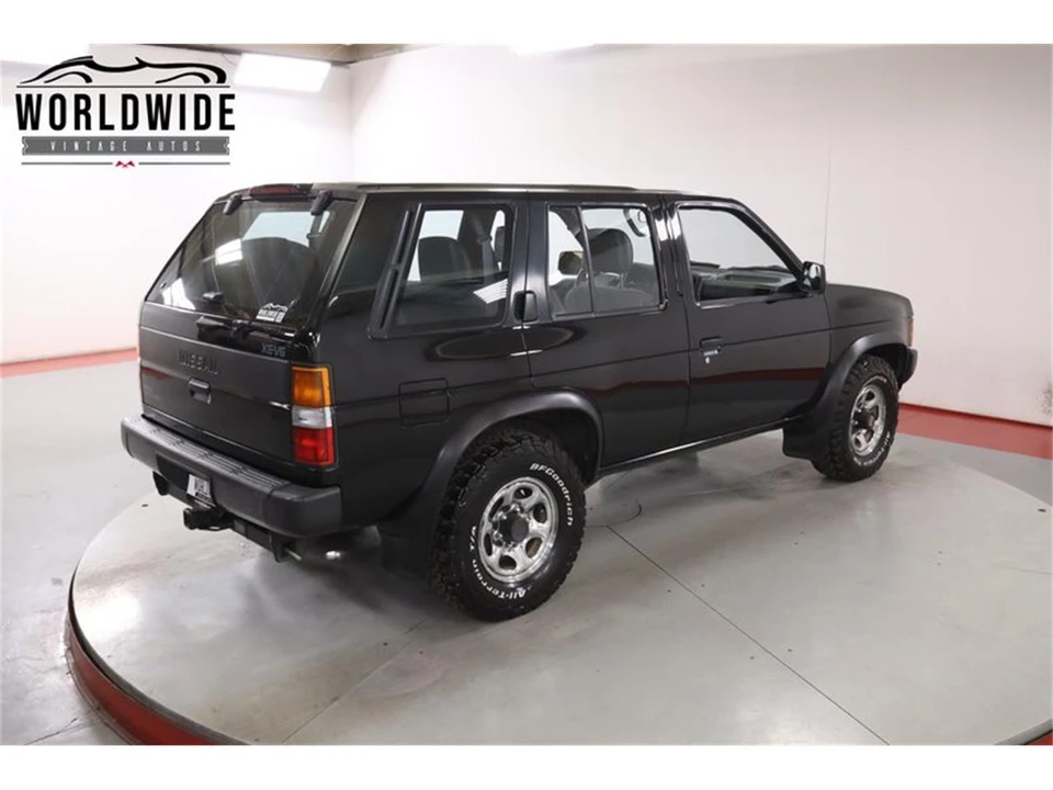 1994 Nissan Pathfinder 1st Gen - Image 6 of 31