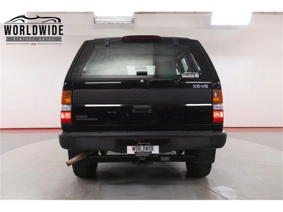 1994 Nissan Pathfinder 1st Gen - Image 18 of 31