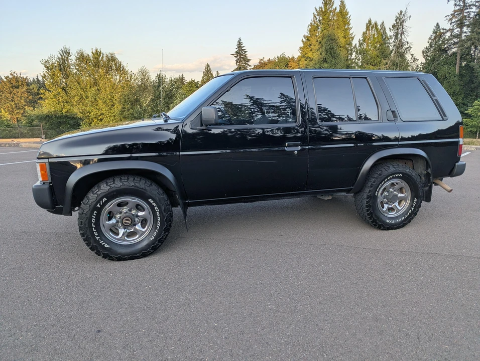 1994 Nissan Pathfinder 1st Gen - Image 14 of 31