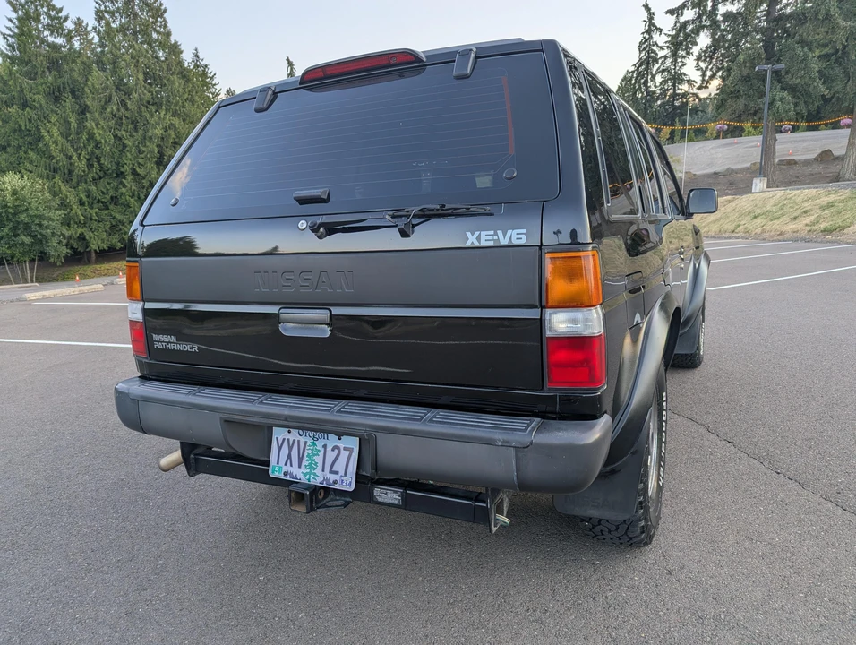1994 Nissan Pathfinder 1st Gen - Image 25 of 31