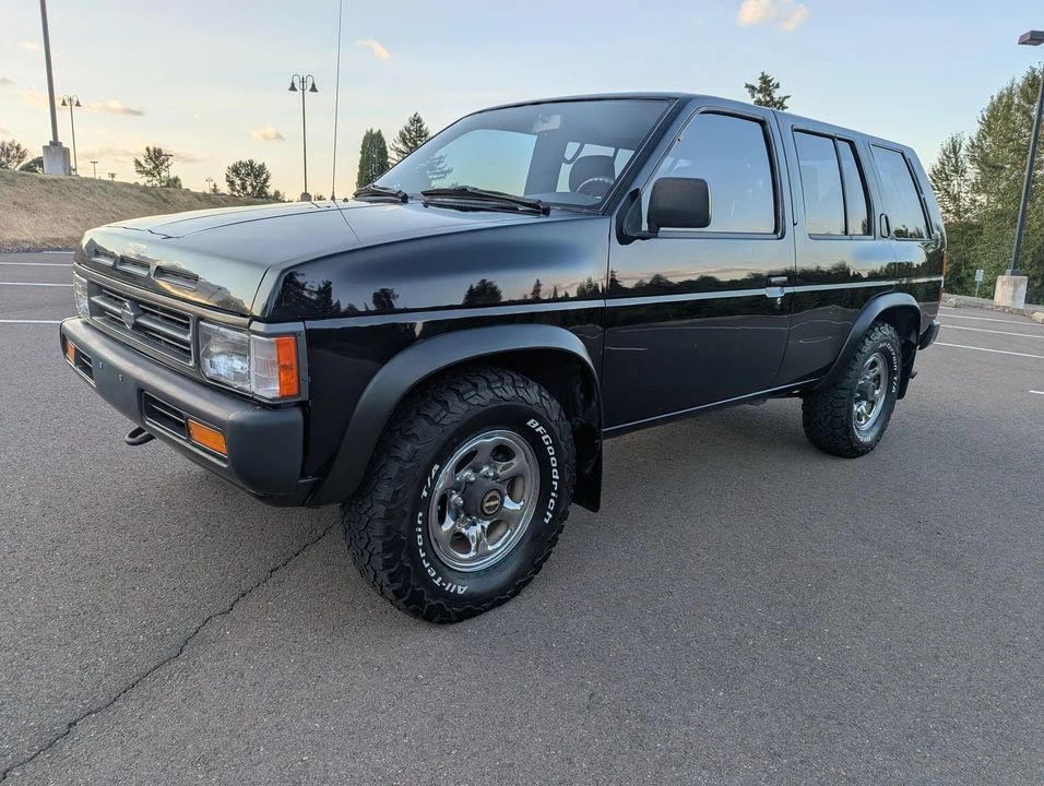 1994 Nissan Pathfinder 1st Gen - Image 11 of 31