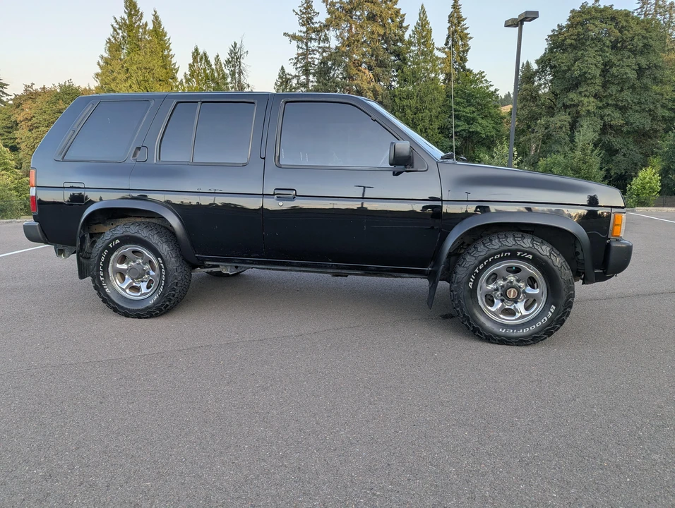1994 Nissan Pathfinder 1st Gen - Image 29 of 31