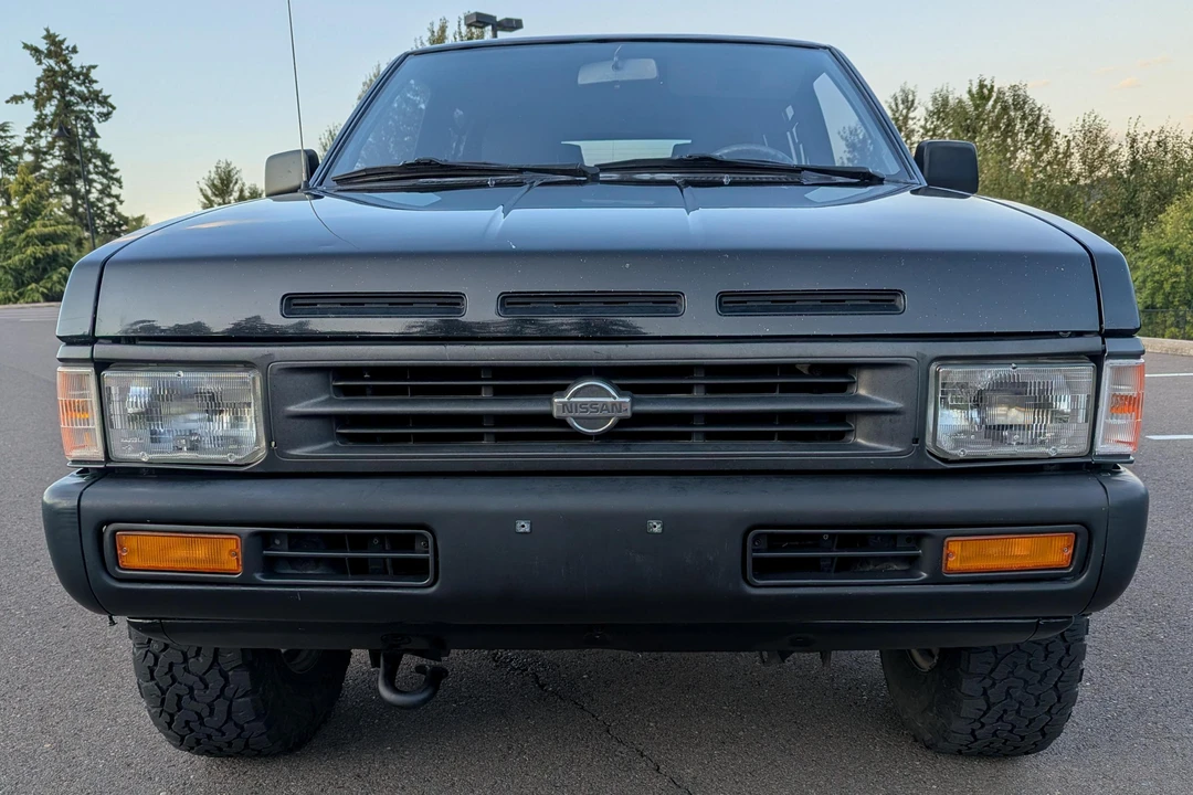 1994 Nissan Pathfinder 1st Gen - Image 2 of 31
