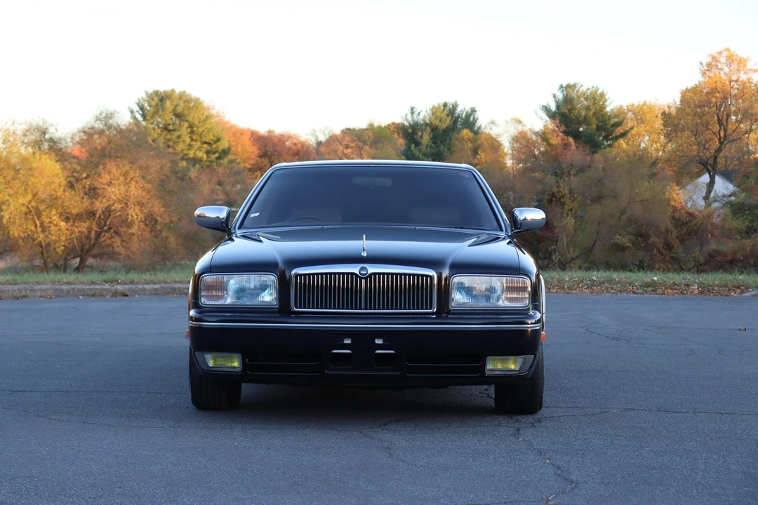 1994 Nissan President 3rd Gen - Image 3 of 31
