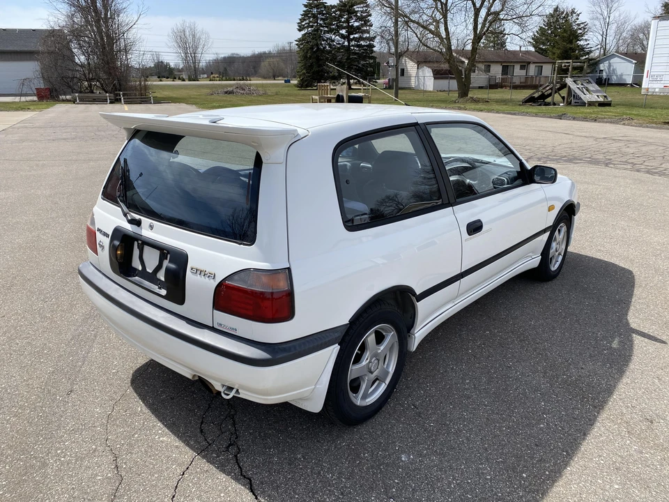 1994 Nissan N14 Pulsar - Image 11 of 31