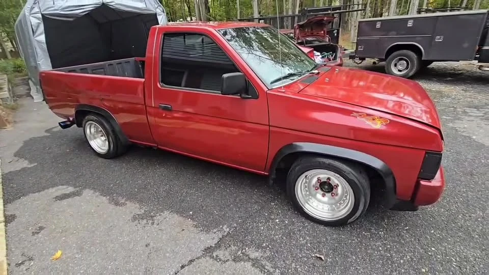 1994 Nissan Frontier - Image 6 of 6