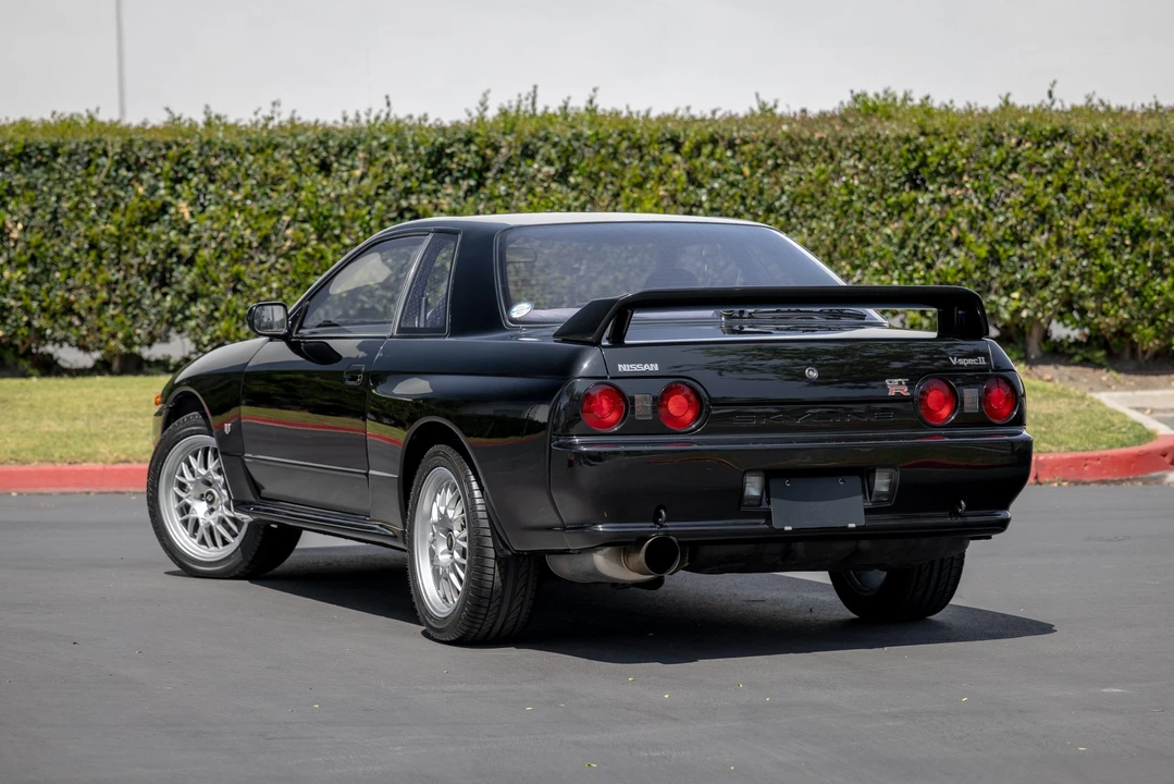 1994 Nissan R32 Skyline 8th Gen - Image 26 of 31