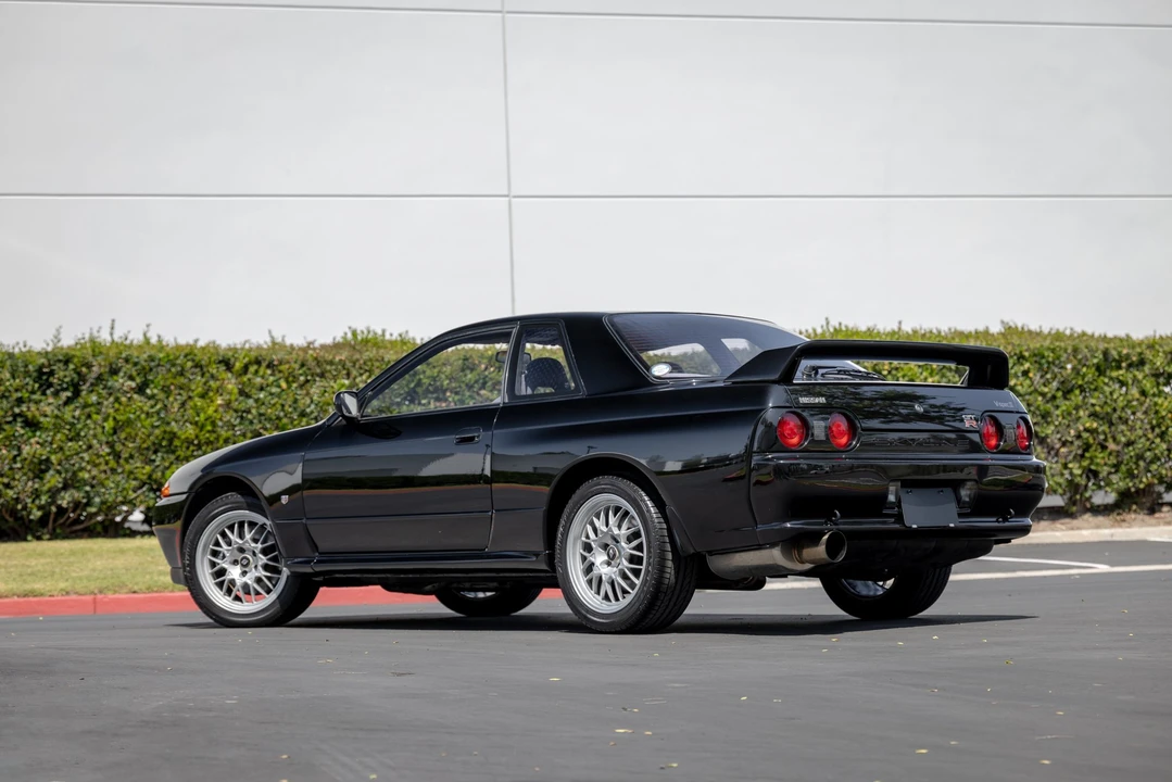 1994 Nissan R32 Skyline 8th Gen - Image 24 of 31
