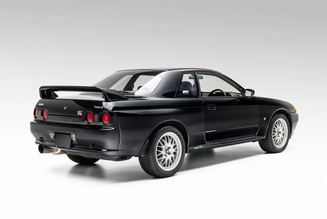 1994 Nissan R32 Skyline 8th Gen - Image 12 of 31