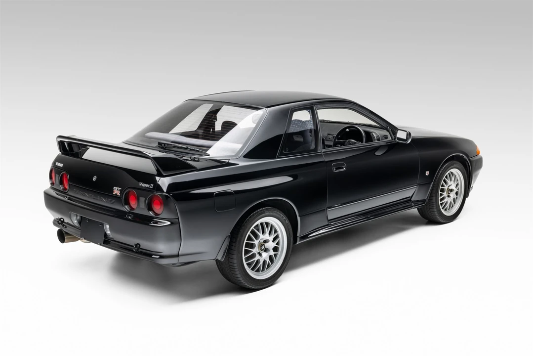1994 Nissan R32 Skyline 8th Gen - Image 13 of 31