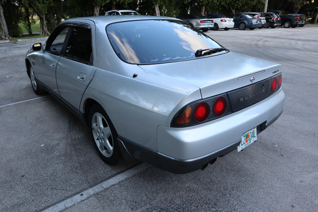1994 Nissan R33 Skyline 9th Gen - Image 15 of 31