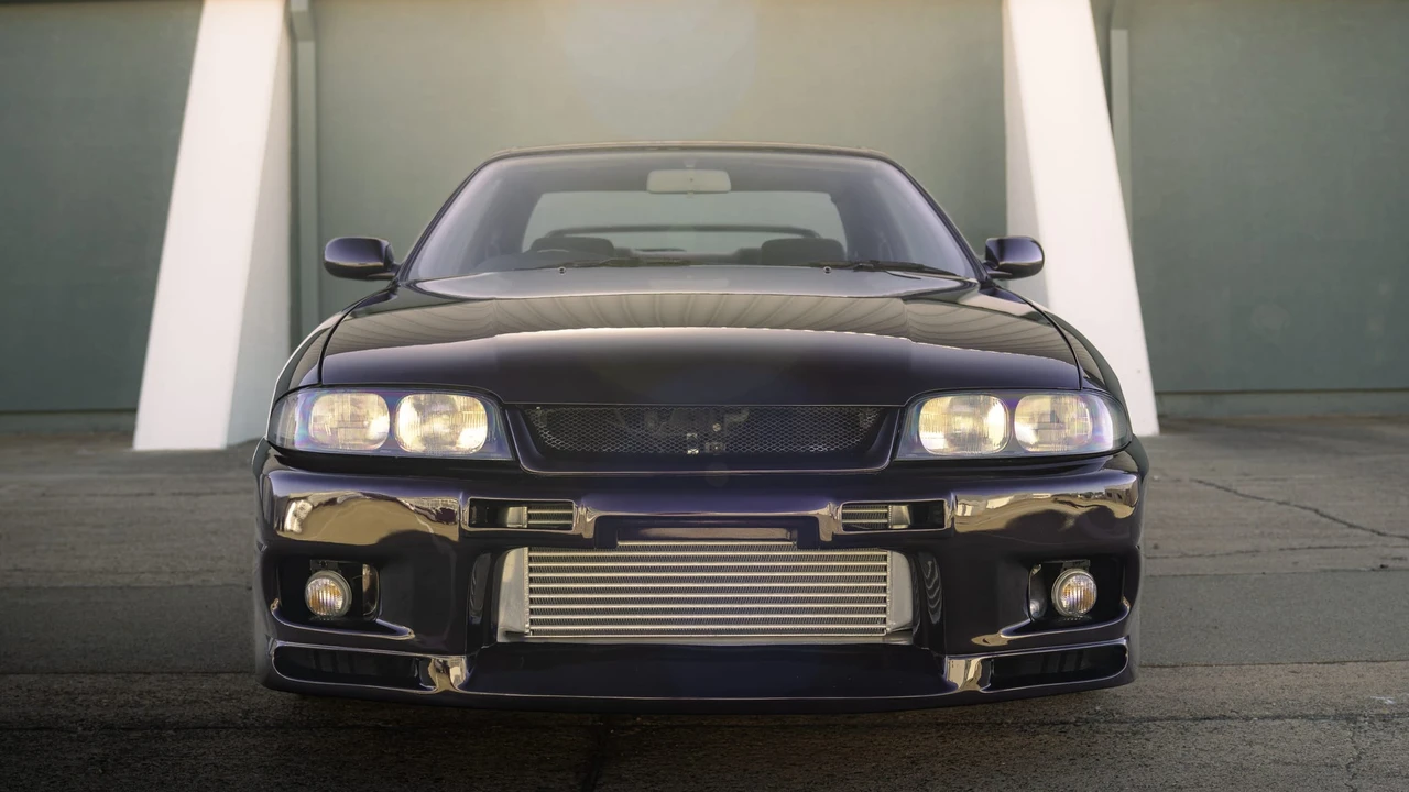 1994 Nissan R33 Skyline 9th Gen - Image 5 of 31