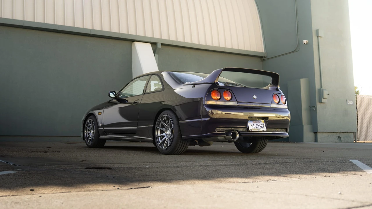 1994 Nissan R33 Skyline 9th Gen - Image 24 of 31