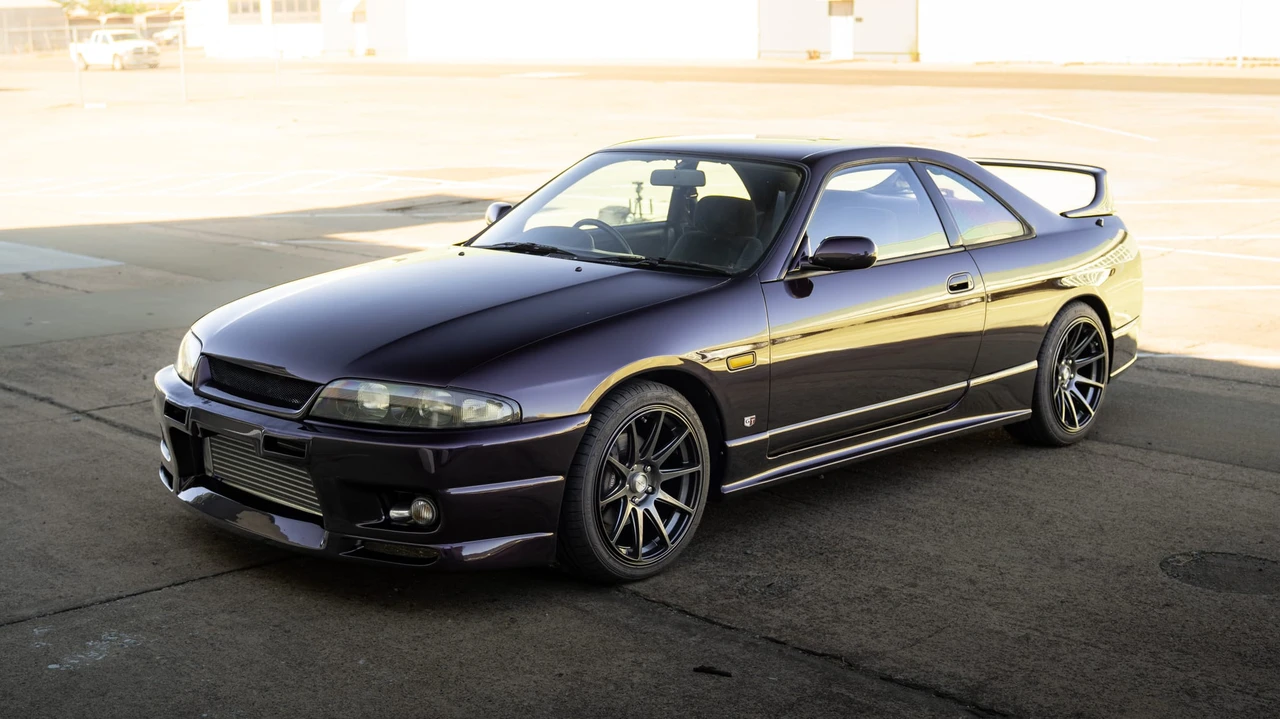 1994 Nissan R33 Skyline 9th Gen - Image 28 of 31