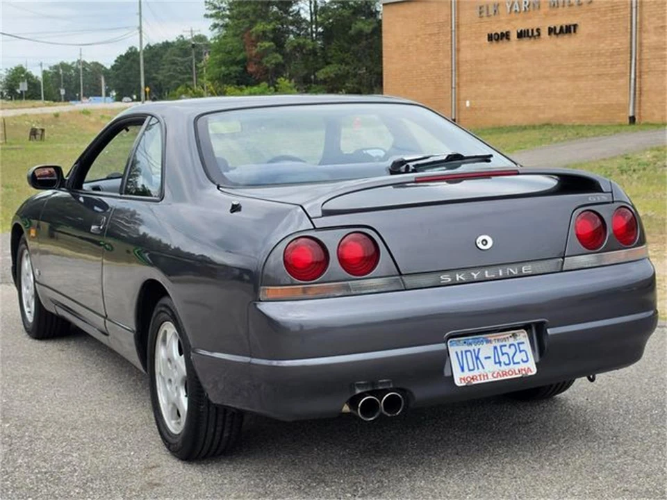 1994 Nissan R32 Skyline 8th Gen - Image 10 of 31