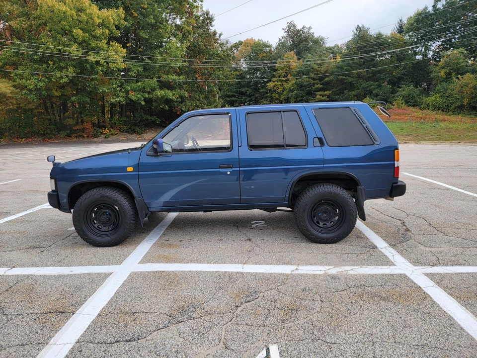 1994 Nissan Pathfinder 1st Gen - Image 11 of 31
