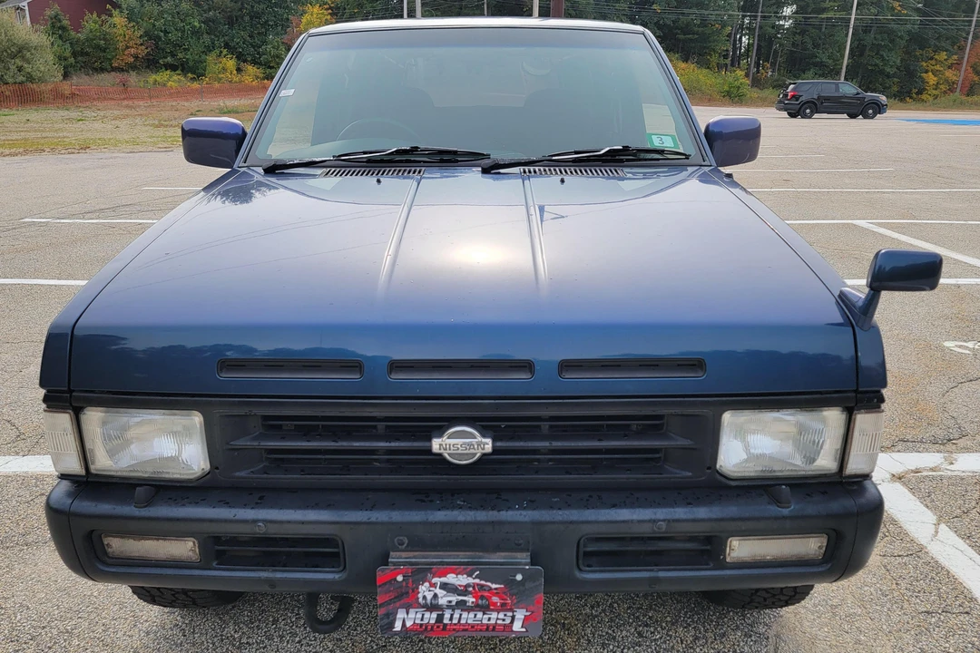 1994 Nissan Pathfinder 1st Gen - Image 2 of 31