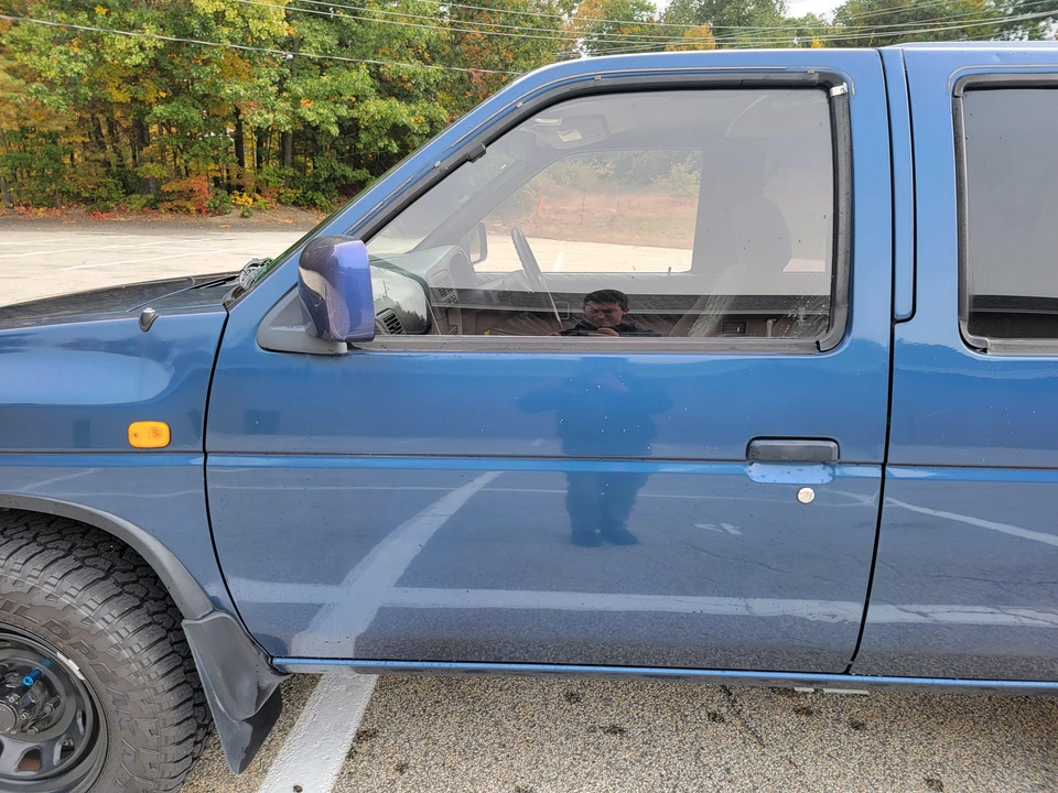 1994 Nissan Pathfinder 1st Gen - Image 28 of 31