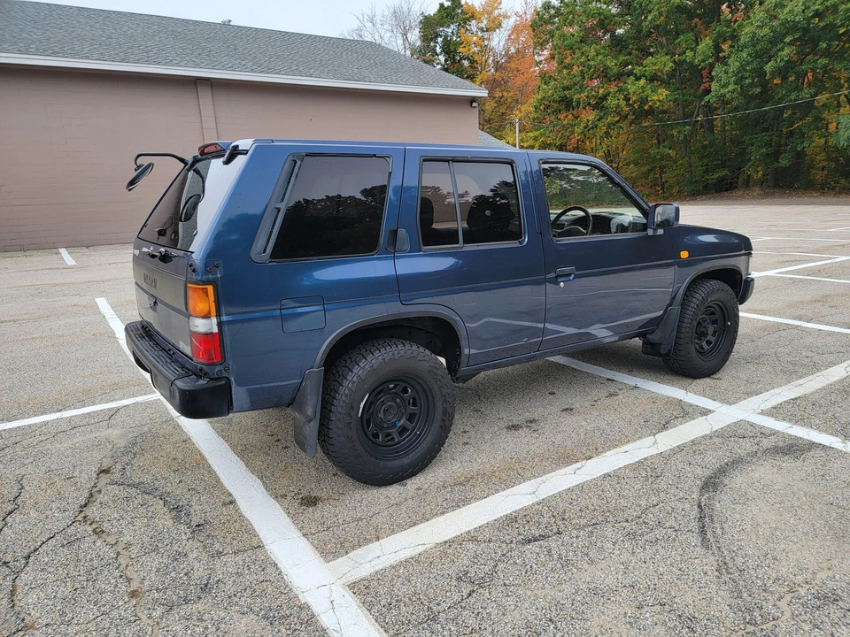 1994 Nissan Pathfinder 1st Gen - Image 18 of 31