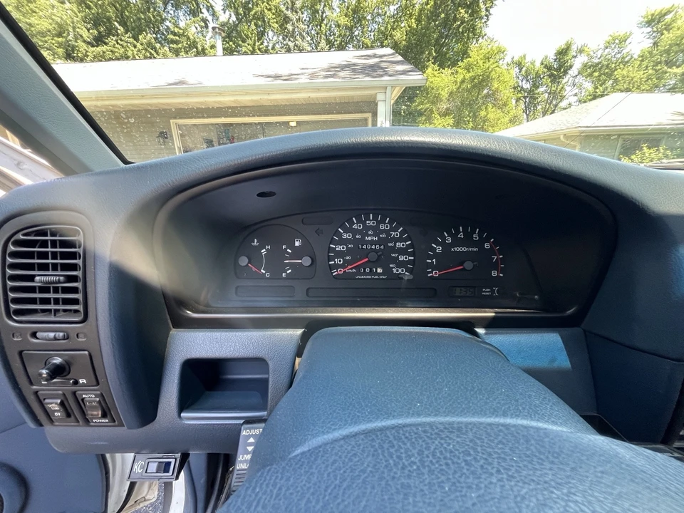1994 Nissan Sentra - Image 15 of 20