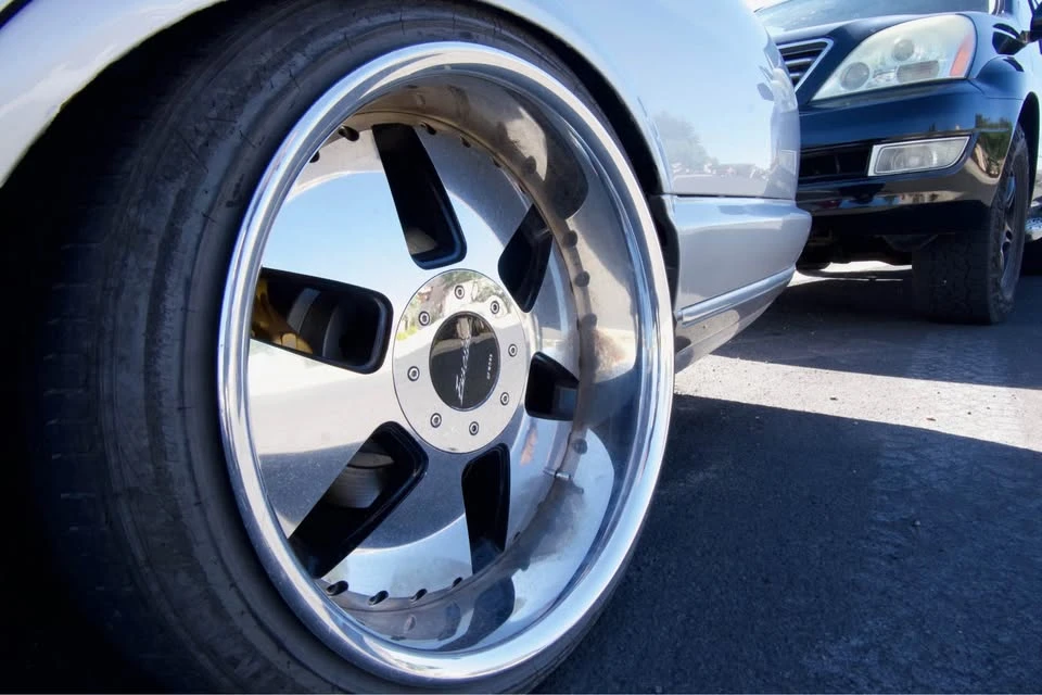 1994 Nissan Cima 2nd Gen - Image 7 of 17
