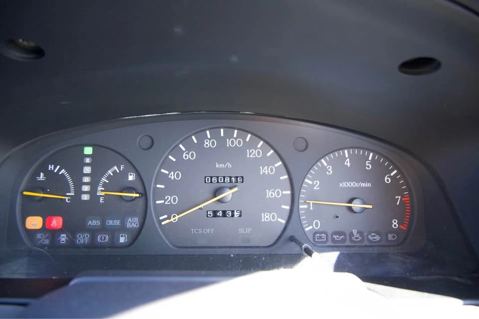 1994 Nissan Cima 2nd Gen - Image 14 of 17