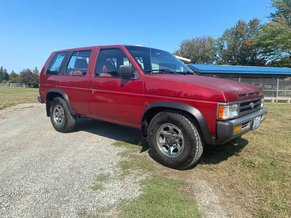 1994 Nissan Pathfinder 1st Gen - Image 2 of 8