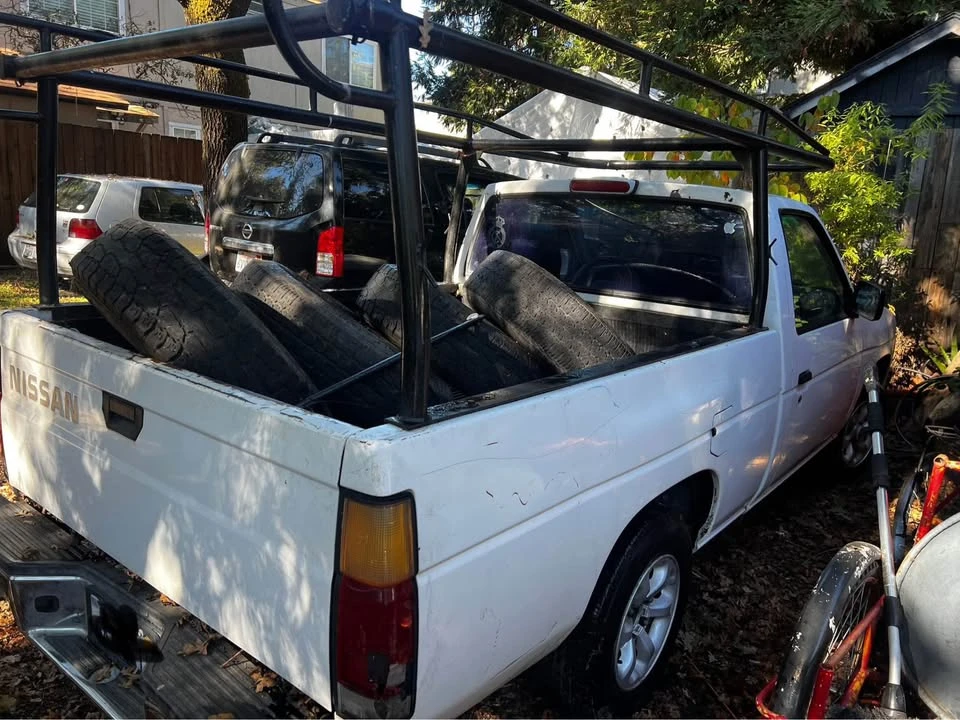 1994 Nissan Frontier - Image 10 of 10