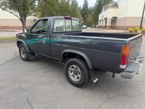 1994 Nissan D21 Hardbody Short Bed