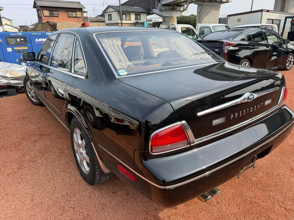 1994 Nissan President 3rd Gen - Image 5 of 5