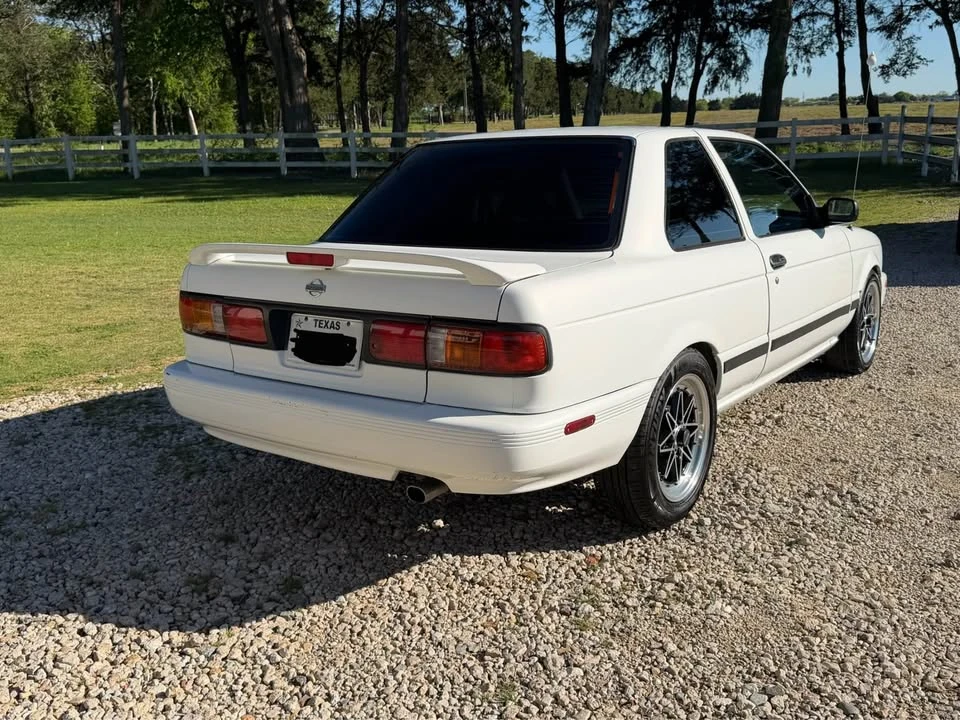 1994 Nissan Sentra 3rd Gen - Image 4 of 9